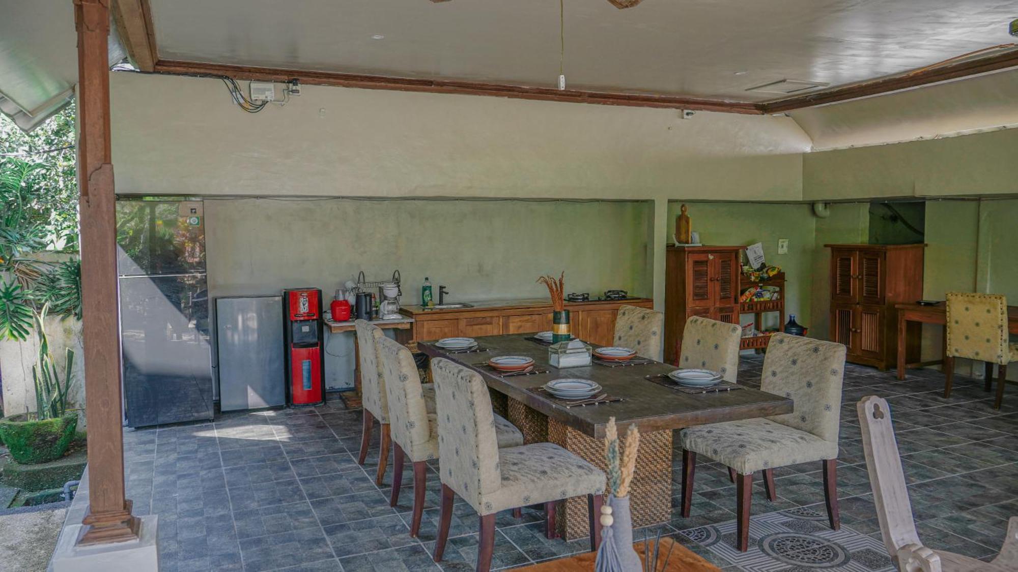 Hotel Lokasari Retreat à Ubud Extérieur photo