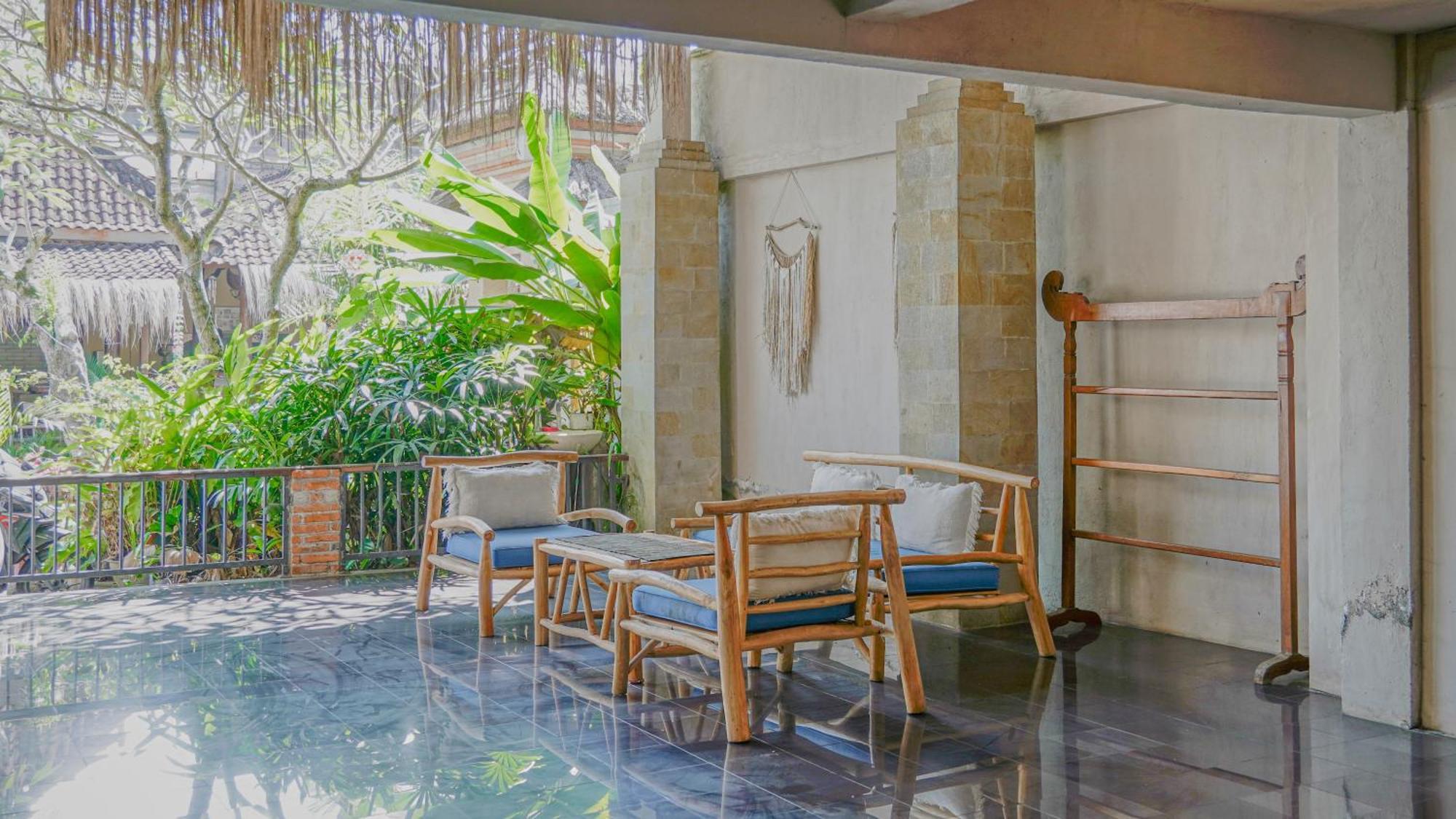 Hotel Lokasari Retreat à Ubud Extérieur photo