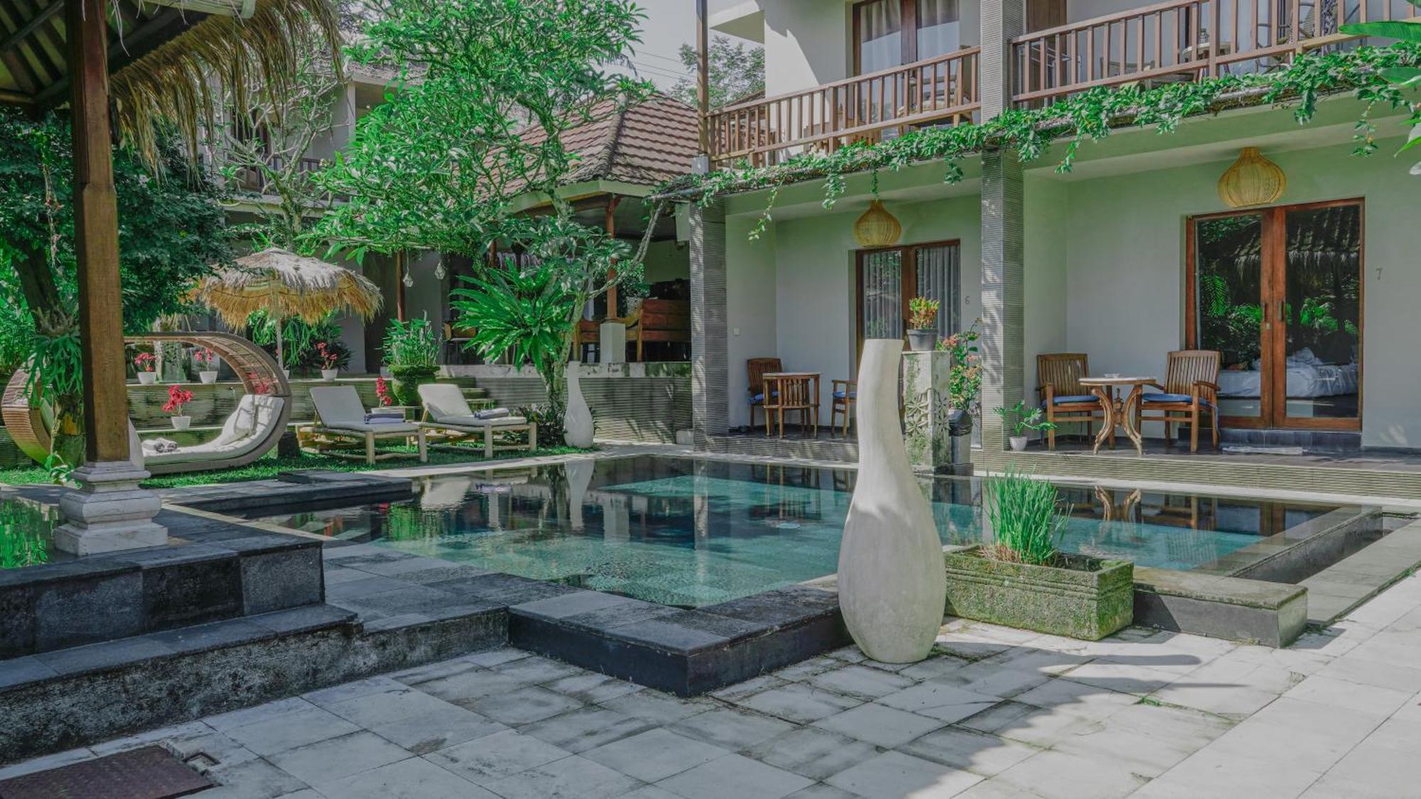 Hotel Lokasari Retreat à Ubud Extérieur photo