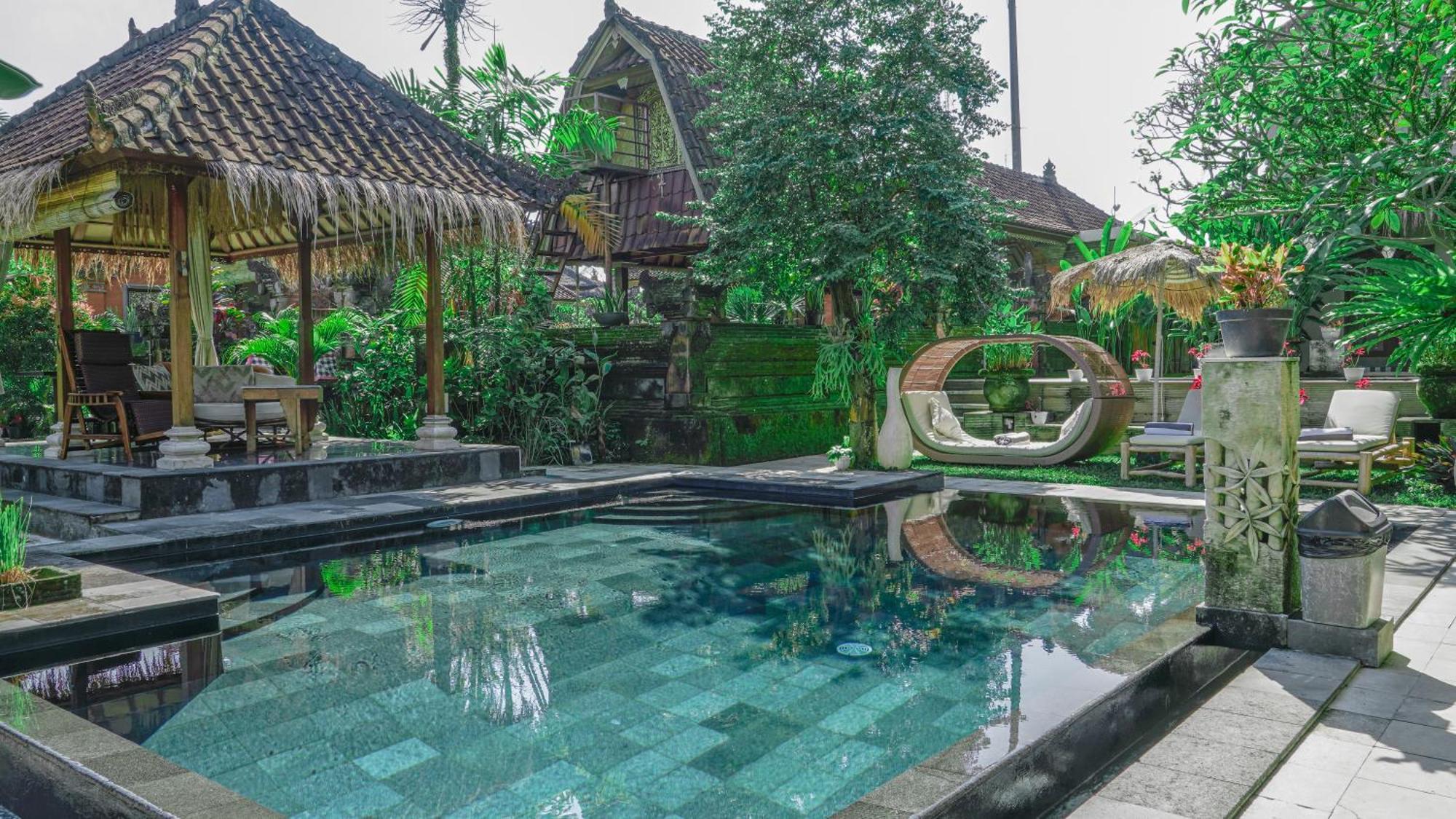 Hotel Lokasari Retreat à Ubud Extérieur photo